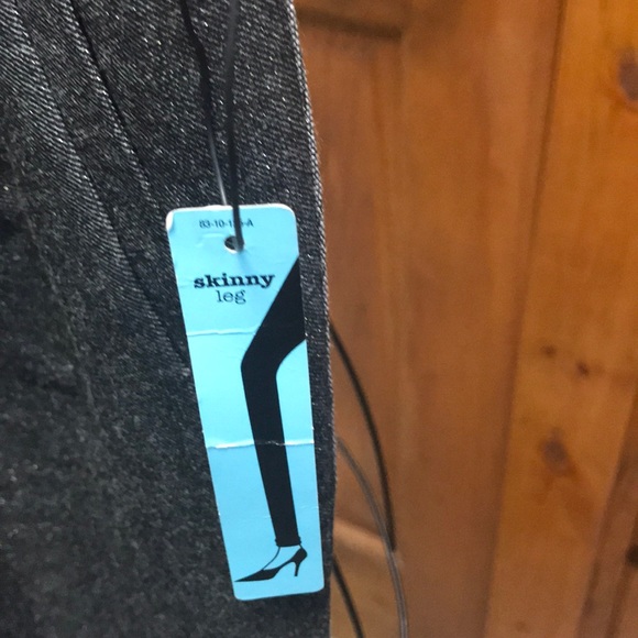 She Said Trousers - Picture 5 of 7